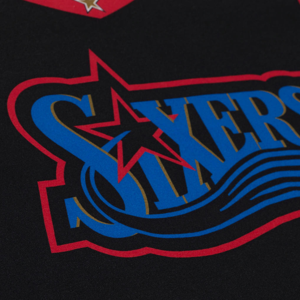 Allen Iverson Philadelphia 76ers 1997-98 Black Best In Class Jersey T-Shirt Mitchell & Ness