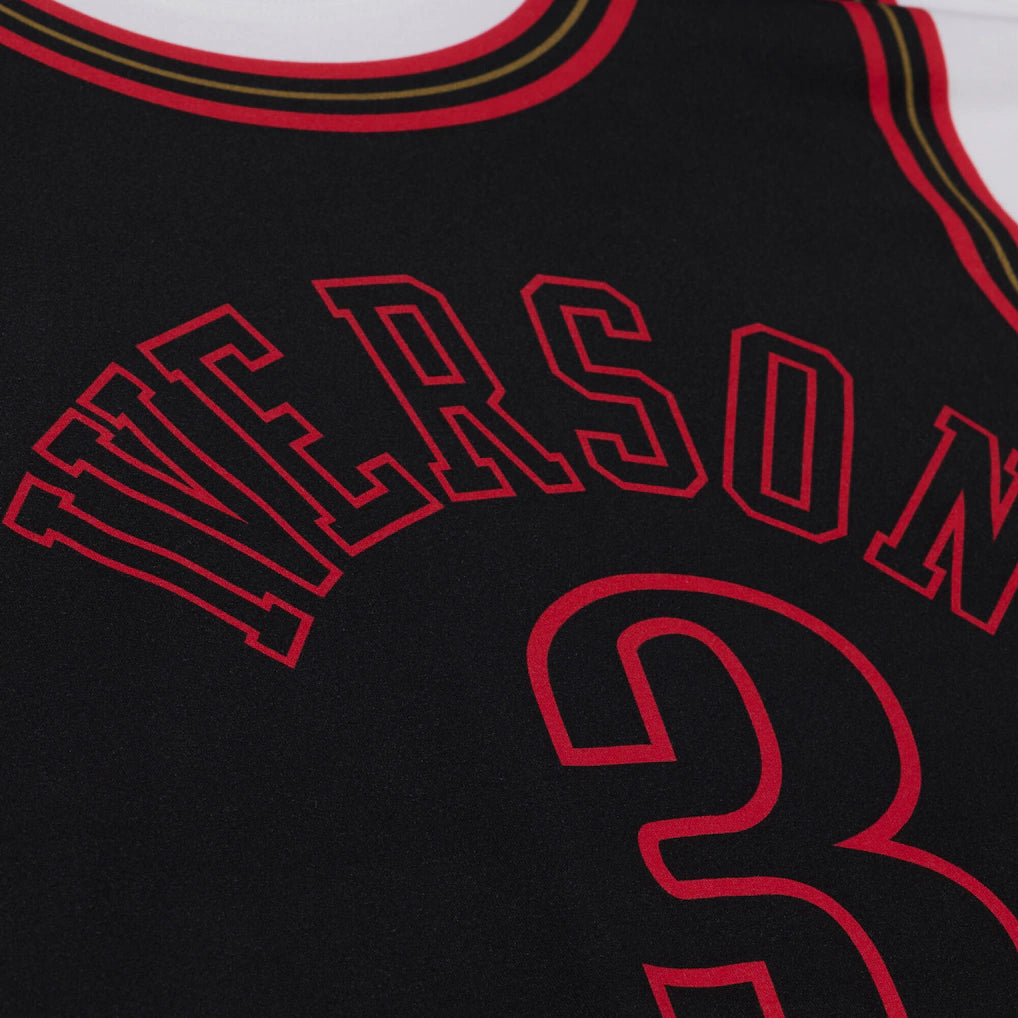 Allen Iverson Philadelphia 76ers 1997-98 Black Best In Class Jersey T-Shirt Mitchell & Ness