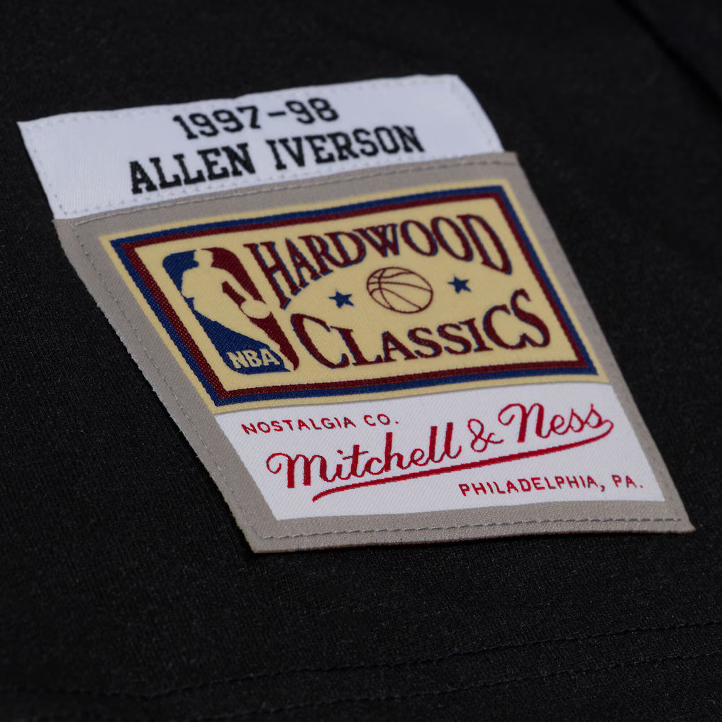 Allen Iverson Philadelphia 76ers 1997-98 Black Best In Class Jersey T-Shirt Mitchell & Ness